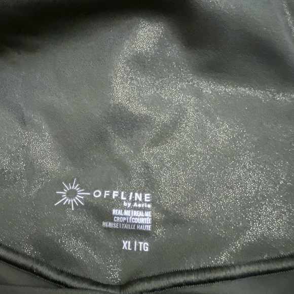 OFFLINE BY AERIE REAL ME LIQUID SHINE CROPPED LEGGING - Picture 8 of 8